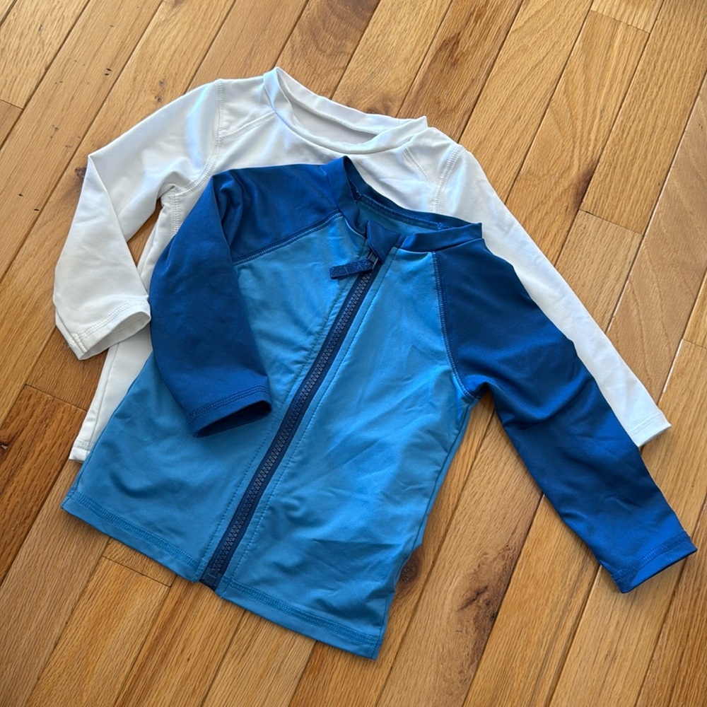 2 Cat & Jack Rash Guards